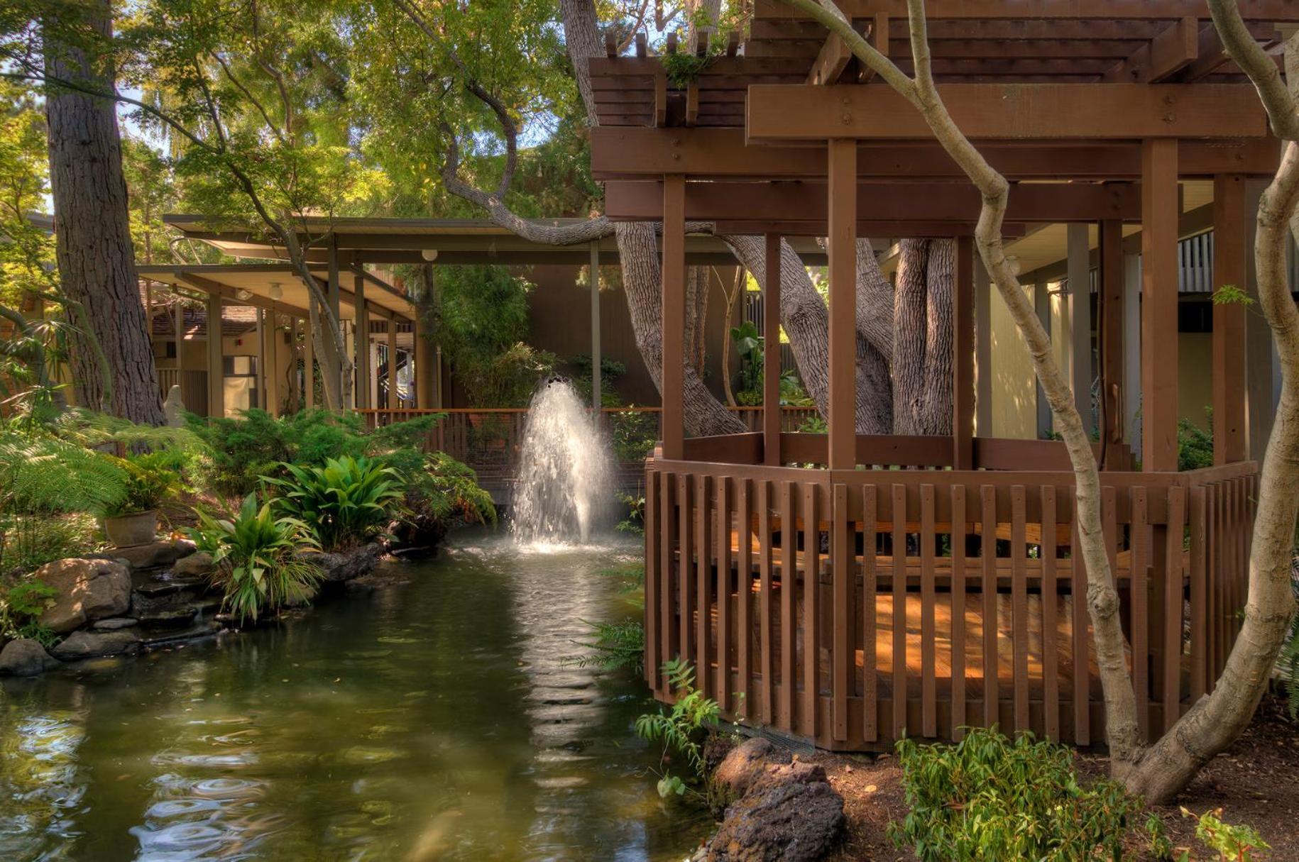 Dinah'S Garden Hotel Palo Alto Zewnętrze zdjęcie